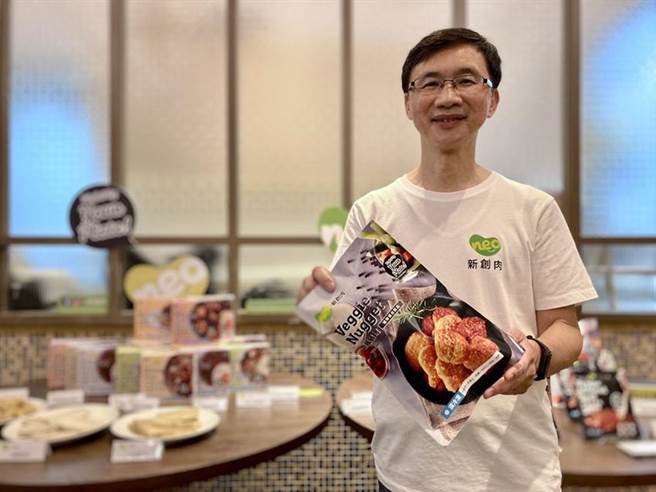大成旗下新食成总经理詹金和2日指出，大成植物肉冷冻调理包已输出美国（图／李丽满）