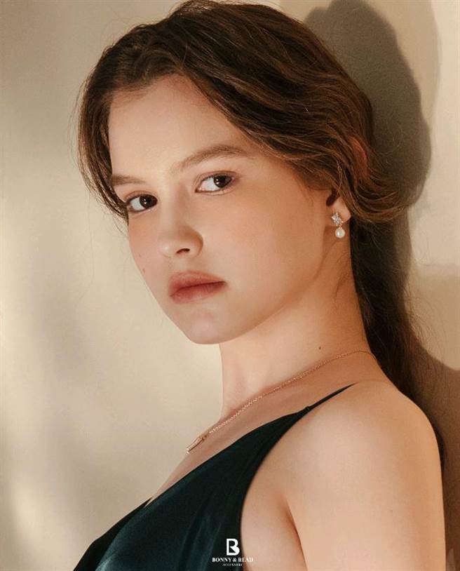 新光三越台北信义新天地A11 B1改装出清，BONNY&amp;READ全馆饰品买3送1。（新光三越提供）