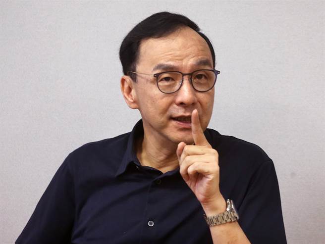 線上黨史論壇 朱立倫：傳承正藍精神。（范揚光攝）