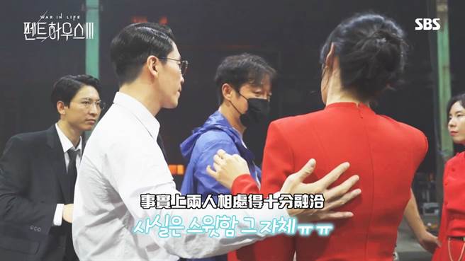 严基俊在戏中虽然疯狂欺负千书真和沈秀莲，但戏外他却是个有礼貌尊重女生的演员。（图／龙华电视提供）