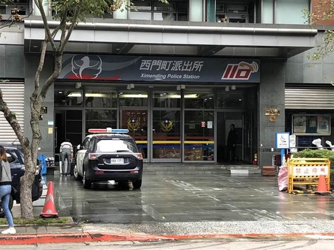 西门町派出所隔壁大楼传出坠楼，网红经过目赌。（本报资料照片）