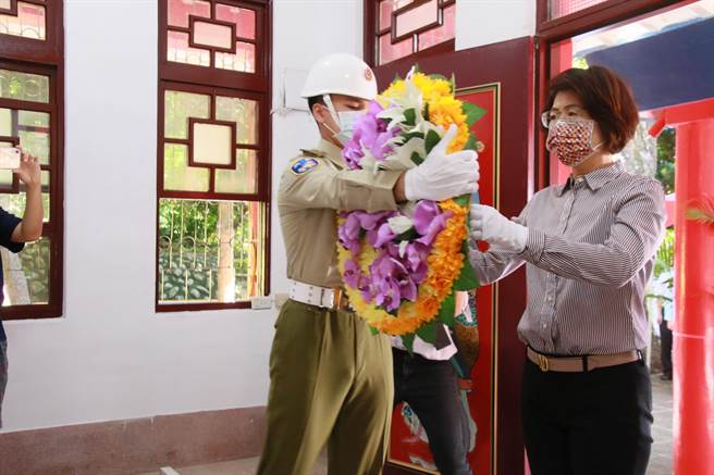 台東縣各界3日在鯉魚山忠烈祠舉行秋祭大典，由台東縣長饒慶鈴擔任主祭官。（台東縣政府提供／蔡旻妤台東傳真）