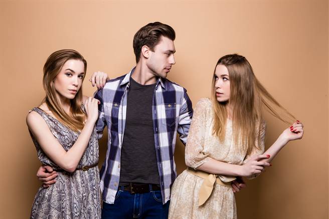 有些星座分手后，他们很快就能走出悲伤，进入下一段感情，因此前任可说是非常多。(示意图/达志影像)