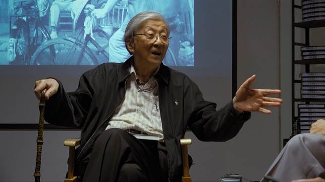 記錄李行的紀錄片《行影．不離》將在金馬影展閉幕獻映。（金馬執委會提供）