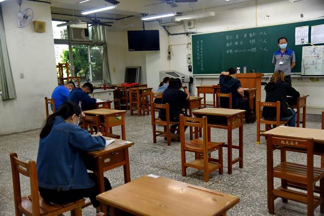 今年原住民特考中部南投考區4日在旭光高中登場。（南投縣府提供／陳淑芬南投傳真）