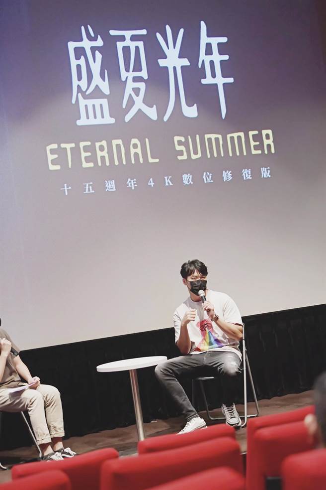 张睿家与影迷们畅谈《盛夏光年》拍摄秘辛。（前景娱乐提供）