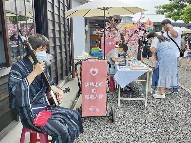 屏東縣多元文化創意市集開辦至今6年，今年首次複製屏東市成功經驗至潮州鎮。（屏縣府提供／謝佳潾屏東傳真）