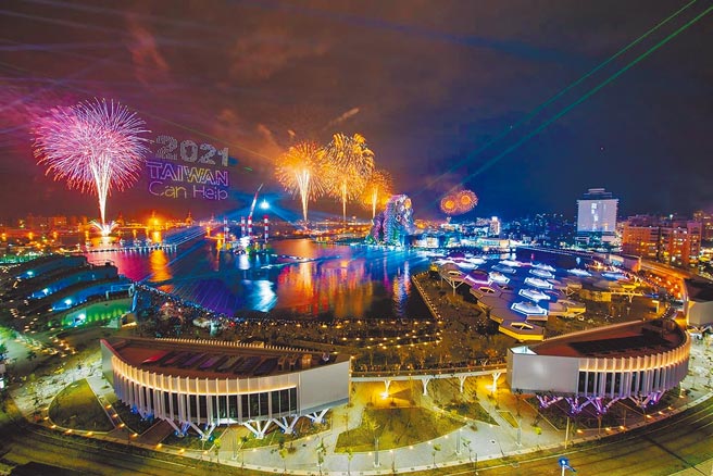 高雄跨百光年系列活動，獲Muse Design Awards鉑金獎。（高巿府提供／曹明正高雄傳真）