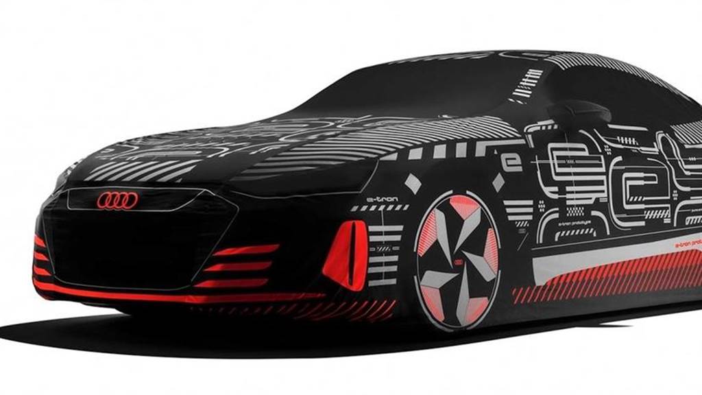 Audi 推出 e-tron GT 車系專屬迷彩車罩 一秒變回帥氣概念車（圖／DDCar）