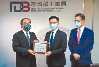 優勝奈米 鋰電池回收技術獲獎