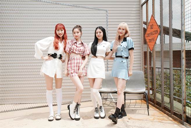 SKYLE接受本報專訪，左起GINNY、采炫、ERIN、宇晴。（GOOD LUCK ENTERTAINMENT提供）