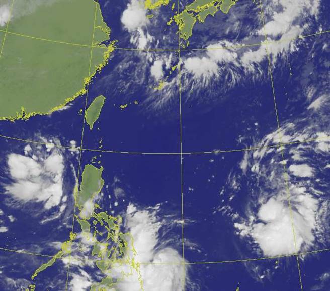 菲律賓東方海域本周有熱帶擾動發展，且受到另一個熱帶擾動互相干擾的跡象，歐洲模擬指出，已略提升對台灣的威脅。(翻攝 自氣象局)