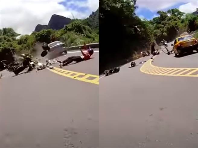 機車在1處彎道過彎時疑似車速過快、未算準角度，一路壓車下衝到對向車道，遭到對向轎車迎面撞上，騎士當場被撞飛，機車也被撞得四分五裂。（翻攝自YouTube）