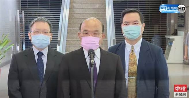 行政院长苏贞昌(中)。(中时新闻网直播)