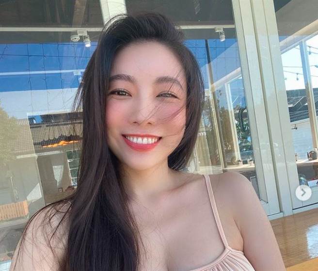 邵岱儿有学霸女神之称，还有生意头脑，创业当起老板娘。（图／翻摄自IG）
