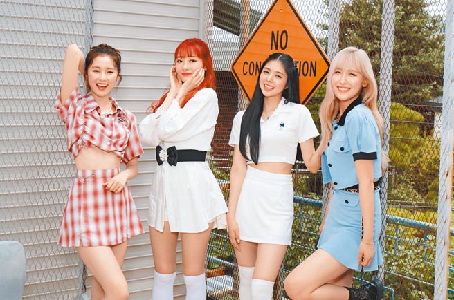 「SKYLE」8月初正式出道，左起采炫、GINNY、ERIN、宇晴。（GOOD LUCK ENTERTAINMENT提供）