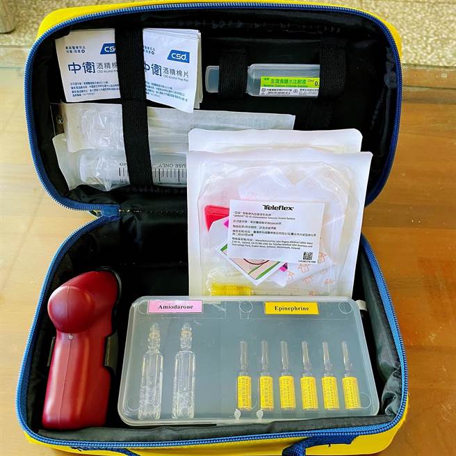 花莲县消防局日前获赠电动骨针，是全台第5个将此设备用于救护勤务中，它也将成急救利器，抢救更多心肺功能停止孩童的性命。（花莲县消防局提供／罗亦晽花莲传真）