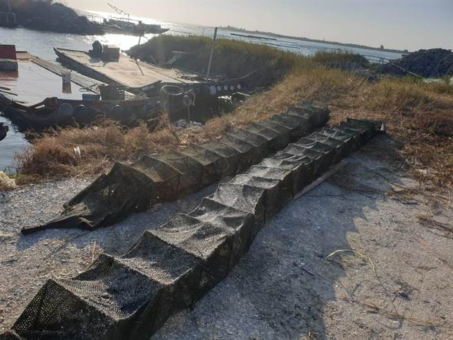 蜈蚣网具。（台南市政府农业局提供／张毓翎台南传真）