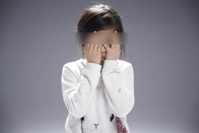 據衛福部統計，2020年台灣兒少受虐人數高達1.2萬多名，創近年新高。（家扶基金會提供／林良齊台北傳真）