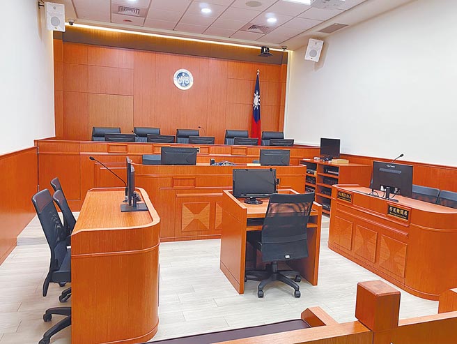 长期关怀原住民权益的律师陈英彦，7个月内2度酒驾，律师惩戒委员会将他停职3月，他不服请求覆审，但遭律惩会驳回确定。(本报资料照片)