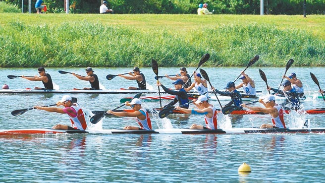 輕艇競速項目比賽5日結束，總共12項決賽，台北市獲得6金牌、3銀牌。（余鑑紘提供／游念育台北傳真）