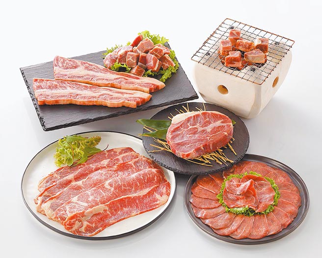 全家王品严选极炙烧肉礼盒，1099元。（全家提供）