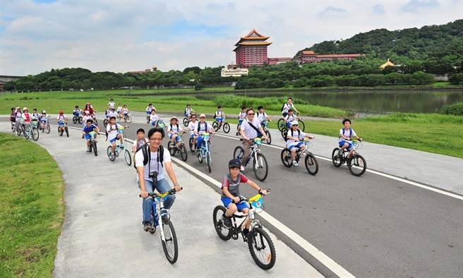 2021「健康城市大调查」 台北市稳住宝座 高雄超车台中。(示意图/Shutterstock)