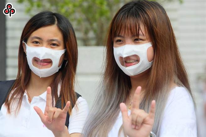 台北市议员吴沛忆质疑，北市教育局虽失试办透明口罩计画，供各校学生申请，但申请率却仅有1成，更有家长抱怨完全不知此事，让她痛批市府宣传力道欠佳。（本报资料照片）