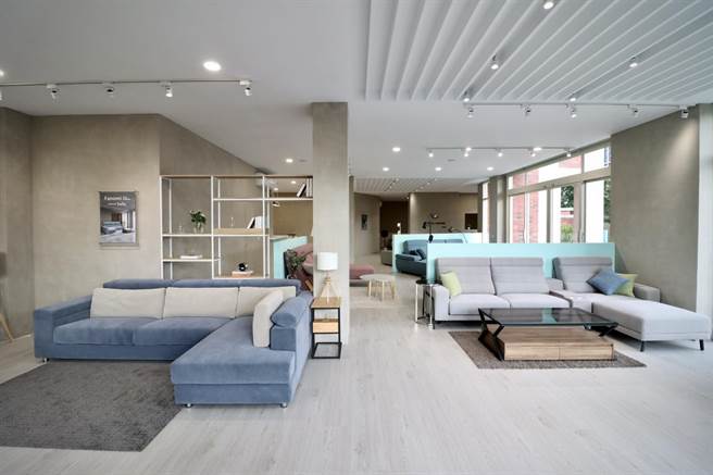 坐又铭融合北欧居家美学，秉持「健康是给家人最好的礼物」的理念。（坐又铭提供）