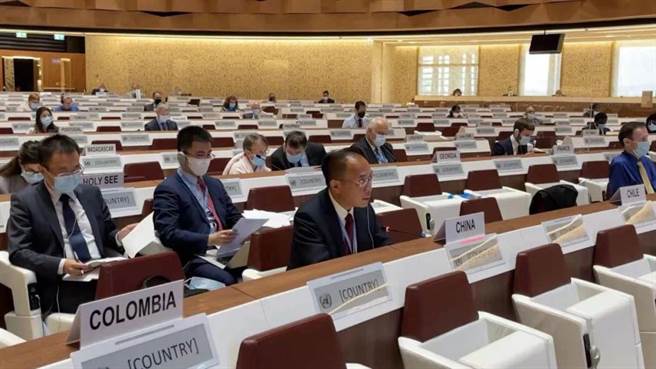 中国裁军大使李松在《禁止生化武器公约》强化公约机制专题会议明确提出，重新启动公约核查议定书谈判势在必行。（中国常驻日内瓦代表团微信公眾号）