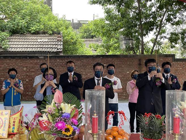 台湾首座大型云端资料中心进驻彰化，9日举行开工动土典礼。（吴敏菁摄）