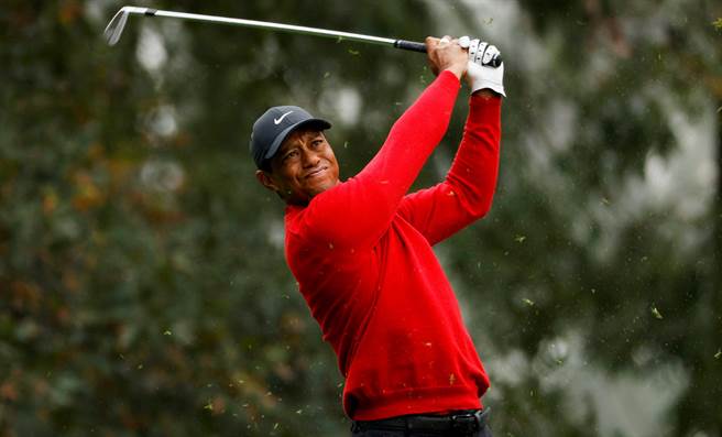 老虎伍兹力拼復出(路透社资料照)