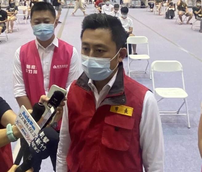 新竹市长林智坚确定不参加竹竹苗合併升格会议，9日他再次强调，是不克参加而非拒绝参加，实在是会议邀约太仓促，又有其它重要行程，时间无法配合。（陈育贤摄）