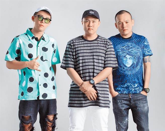 本土饶舌团体玖壹壹，由春风（图右）、洋葱（图中）和健志（图左）组成。(图/ 取自中时资料库)