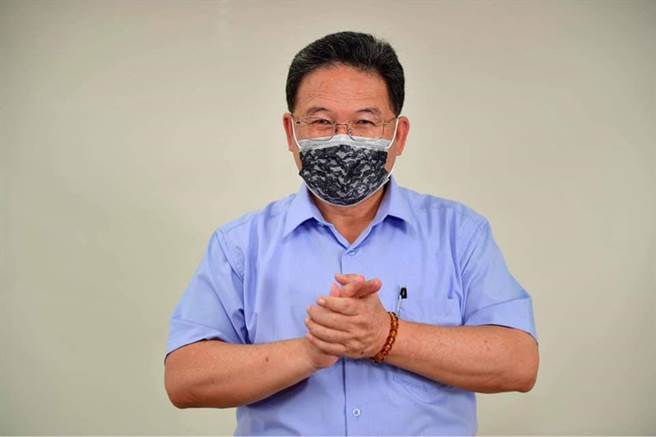 民进党彰化县党部主席邱建富要求彰化县政府应拟订改制计画，经县议会同意后，报请行政院核定。（邱建富提供／吴敏菁彰化传真）