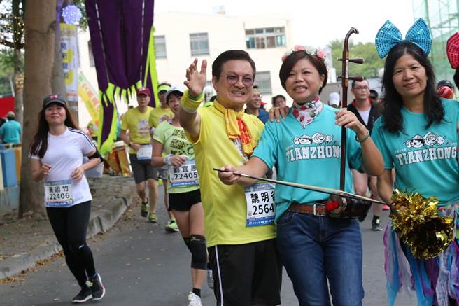 魏明谷认为全国制度应该一致，不应该有直辖市和省辖市之分。（魏明谷提供／吴敏菁彰化传真）