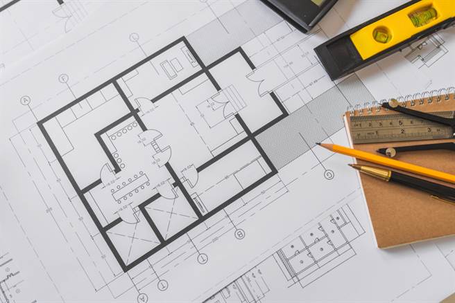 专家提醒，千万不要看一张家配图和障眼样品屋，就急着出手买房。（示意图/达志影像/shutterstock）