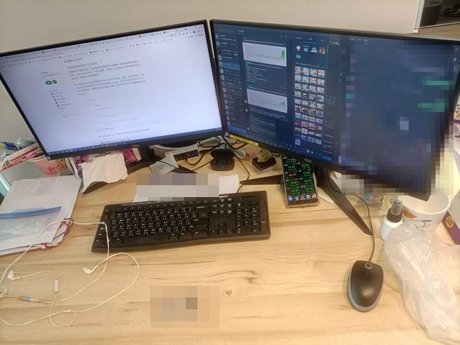 现场查扣电脑主机35台、笔电9台、手机12支等赃证物。（警方提供）