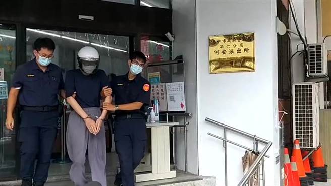 出狱5天的汤姓男子，涉嫌持刀挟国泰世华银行女行员抢钱遭起诉。(中时资料库)
