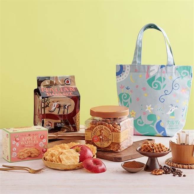 统一时代百货台北店推荐咖乐迪咖啡农场的「中秋节限定午茶组合包」，推荐价499元。（统一时代百货台北店提供）