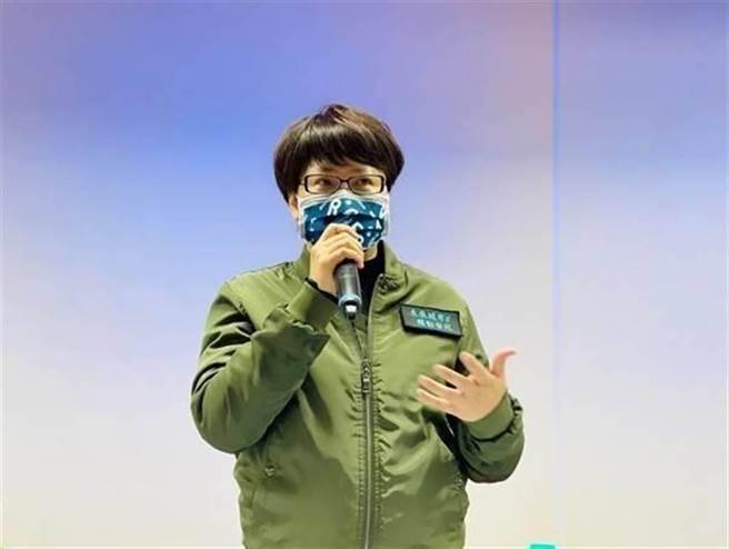 北市劳动局长陈信瑜11日直言「派遣劳工不是免洗筷！派遣公司应重视劳工权益，且不得要求劳工自己签署自愿离职书！」（北市劳动局提供／张颖齐台北传真）