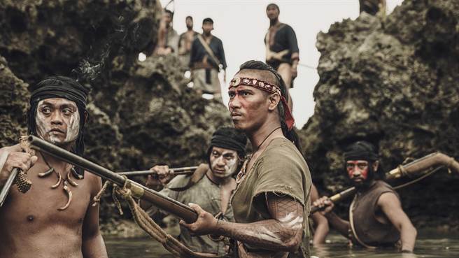 《斯卡羅》演員余竺儒第一次演出戲劇。（公視提供）