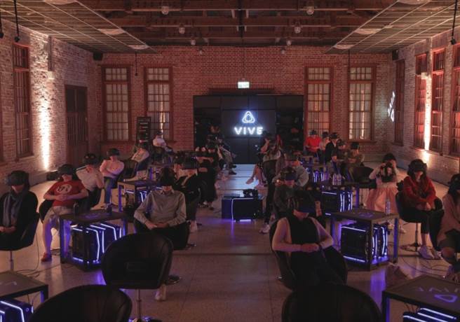 实体舞台的突然消失，反而激发出更多文化产业与数位科技的应用革命。(图／远见提供)