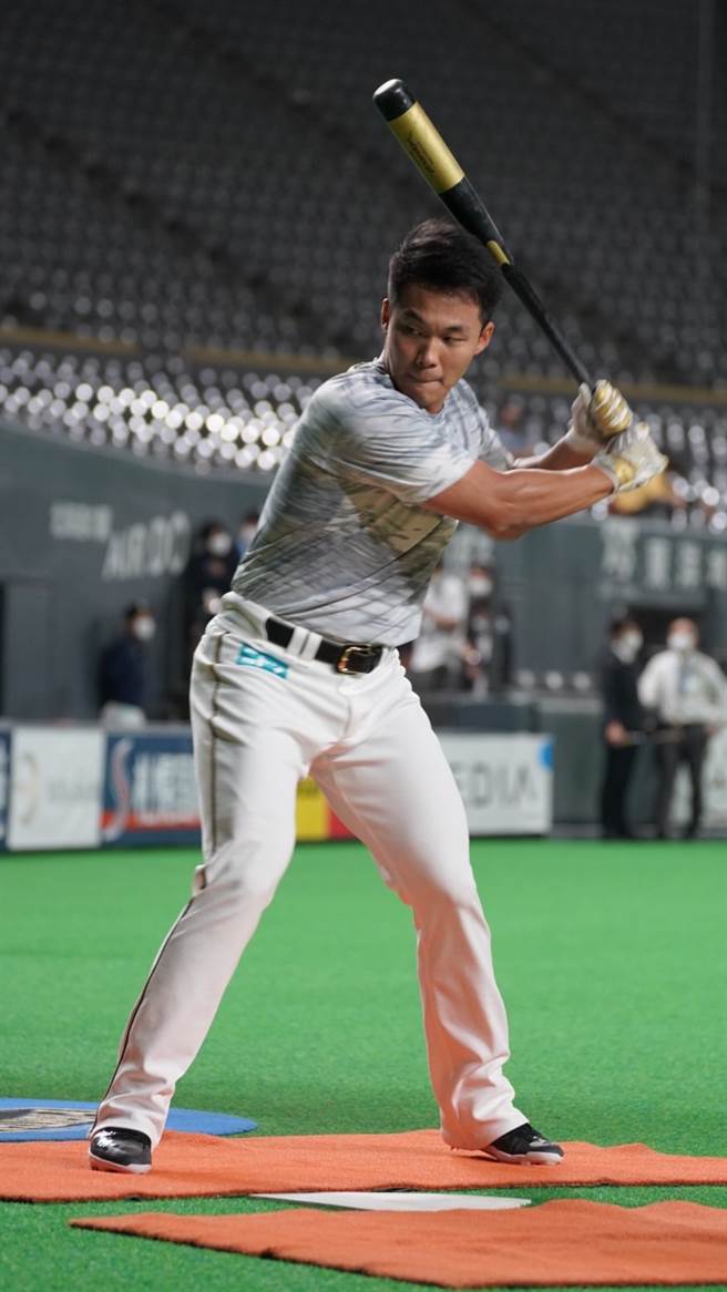 效力日本火腿队的「大王」王柏融。（撷取自火腿队推特）