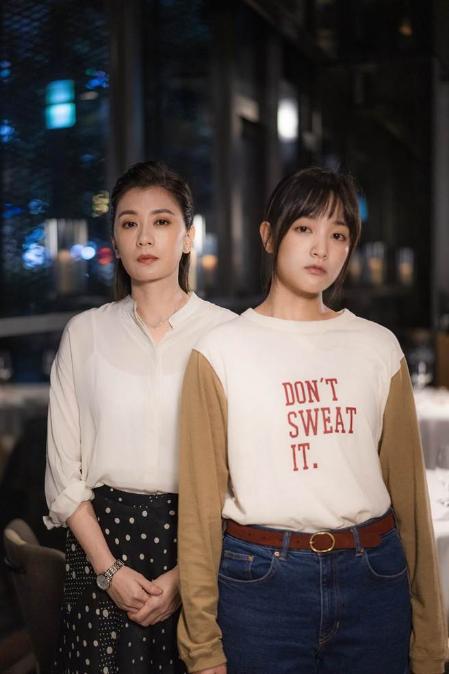 賈靜雯（左）與王淨所演出的《瀑布》先後在威尼斯影展及多倫多影展登場。（本地風光提供）