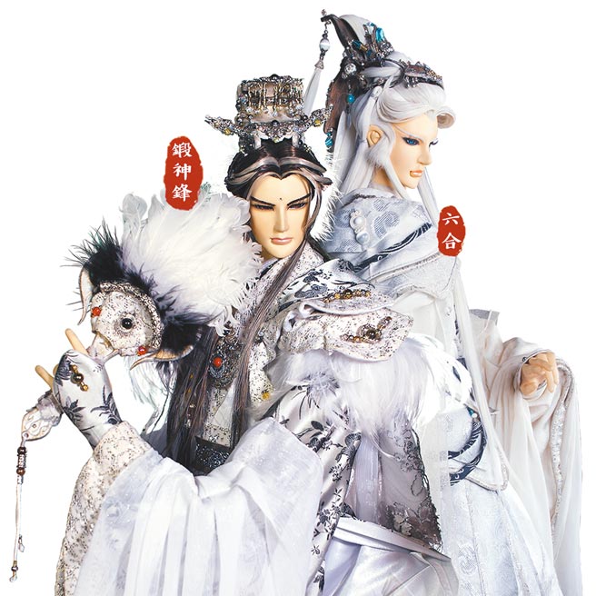 六合（右）、锻神锋顶尖武力掀《仙古狂涛》剧情高潮。（金光多媒体提供）