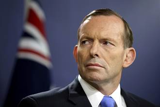 澳洲前總理沒戴口罩遭檢舉 警方開萬元罰單