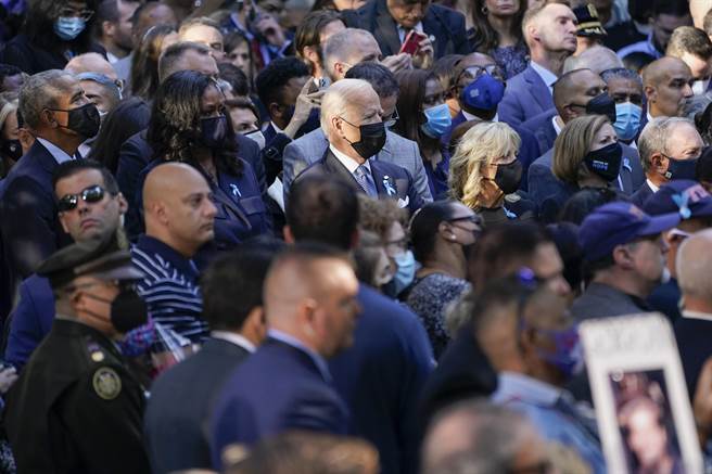 美国总统拜登于9月11日赴纽约纪念「九一一事件」20周年。（美联社）