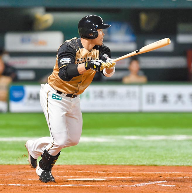 王柏融單場3安、5打點，繳出本季首度「猛打賞」表現。圖為王柏融4月出賽照片。（截自王柏融官方臉書）