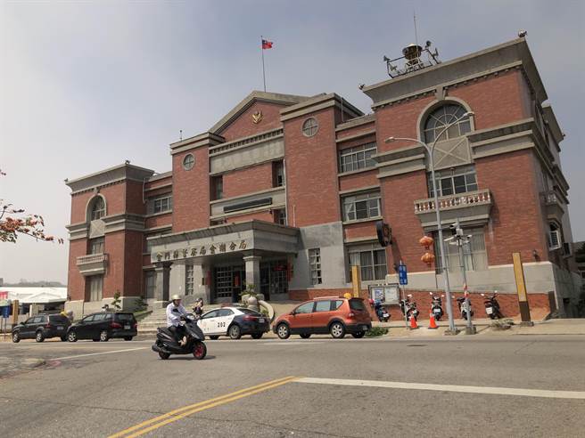 金门传出网路投资比特币，遭骗走新台币180万元。警方提醒网路世界真真假假，一切都要小心谨慎。（李金生摄）